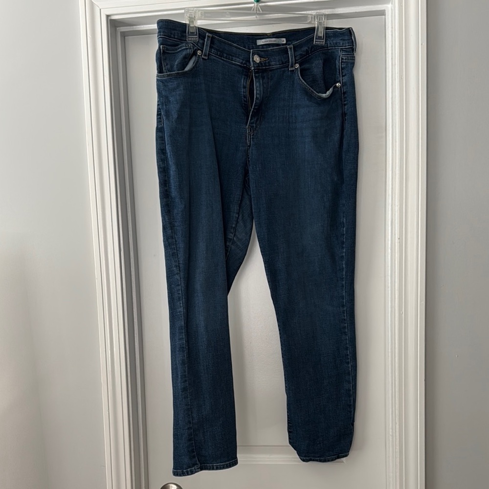 Levi's Blue Straight Leg Jeans Classic Style